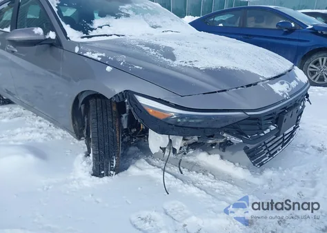 2024 Hyundai Elantra Se из США, поврежденный, VIN KMHLL4DGXRU667310